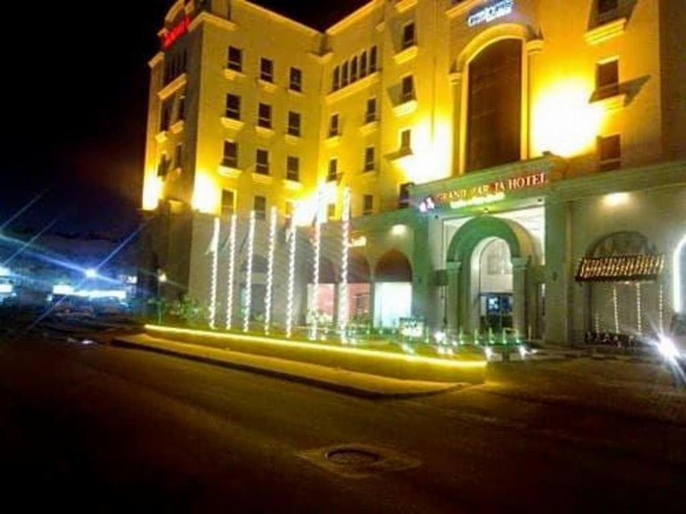 One To One Grand Marbia